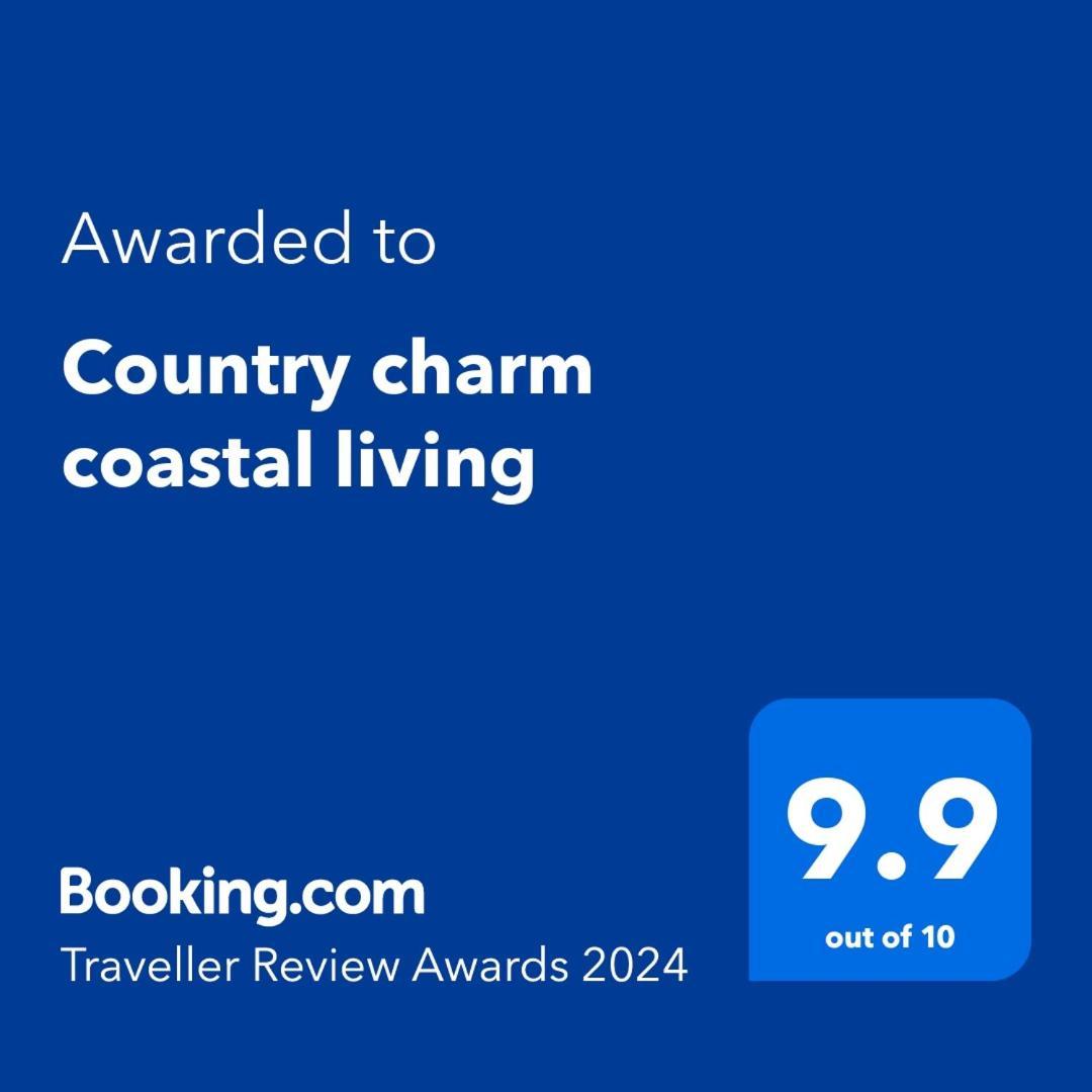 Country Charm Coastal Living Bed & Breakfast Tura Beach Exterior photo